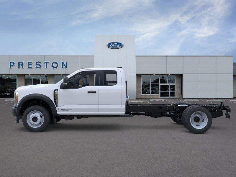 2026 Ford Chassis Cab XL