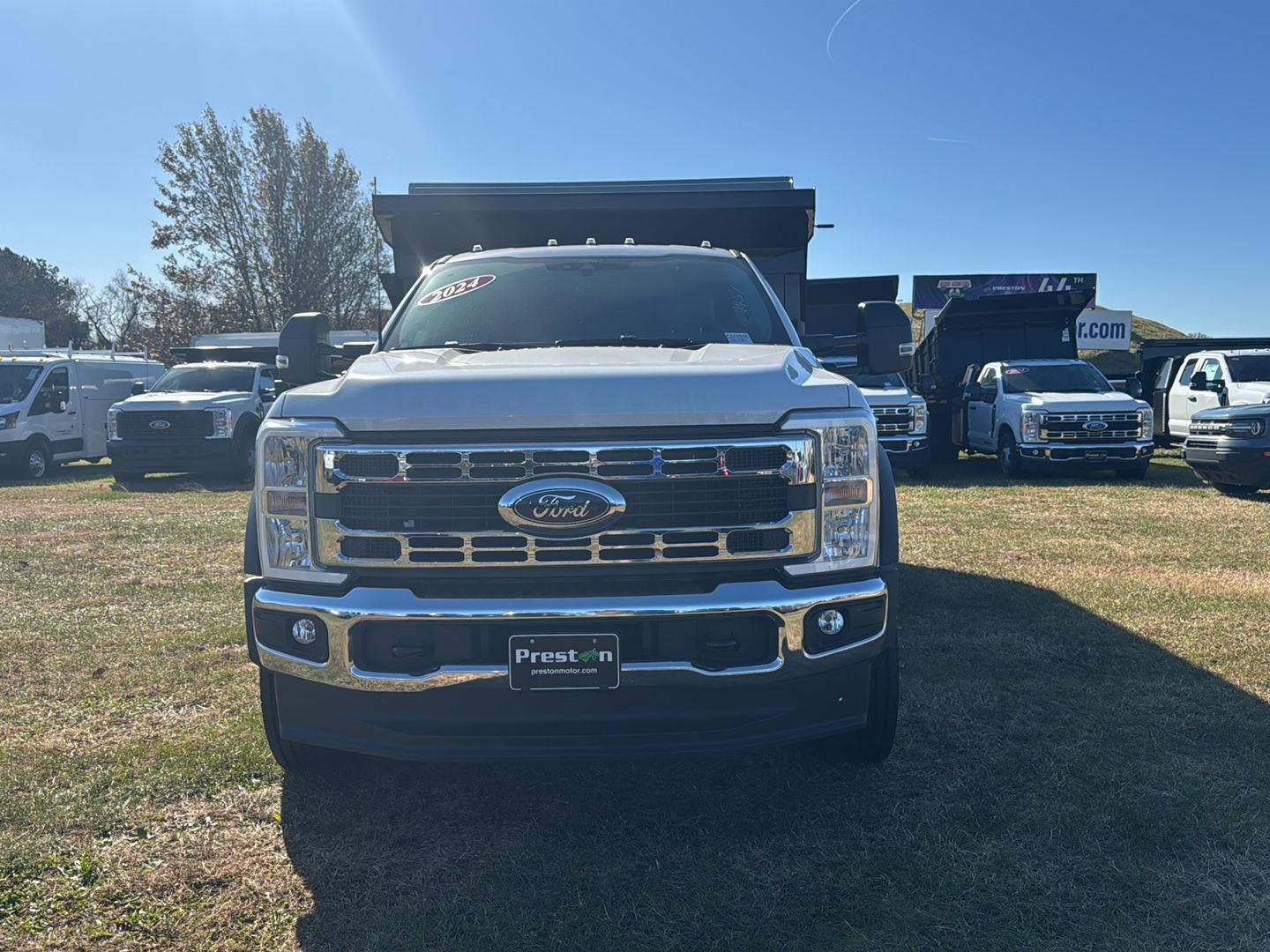 2024 Ford Super Duty F-550 DRW 12' RUGBY HEAVY DUTY LANDSCAPE DUMP, MANUAL TARP, DROP DOWN COMBO HITCH, 48" UNDERBODY TOOLBOX