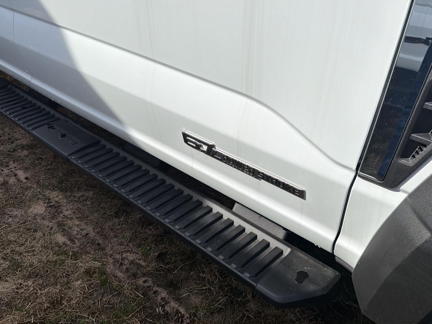 2025 Ford Super Duty F-550 DRW XL