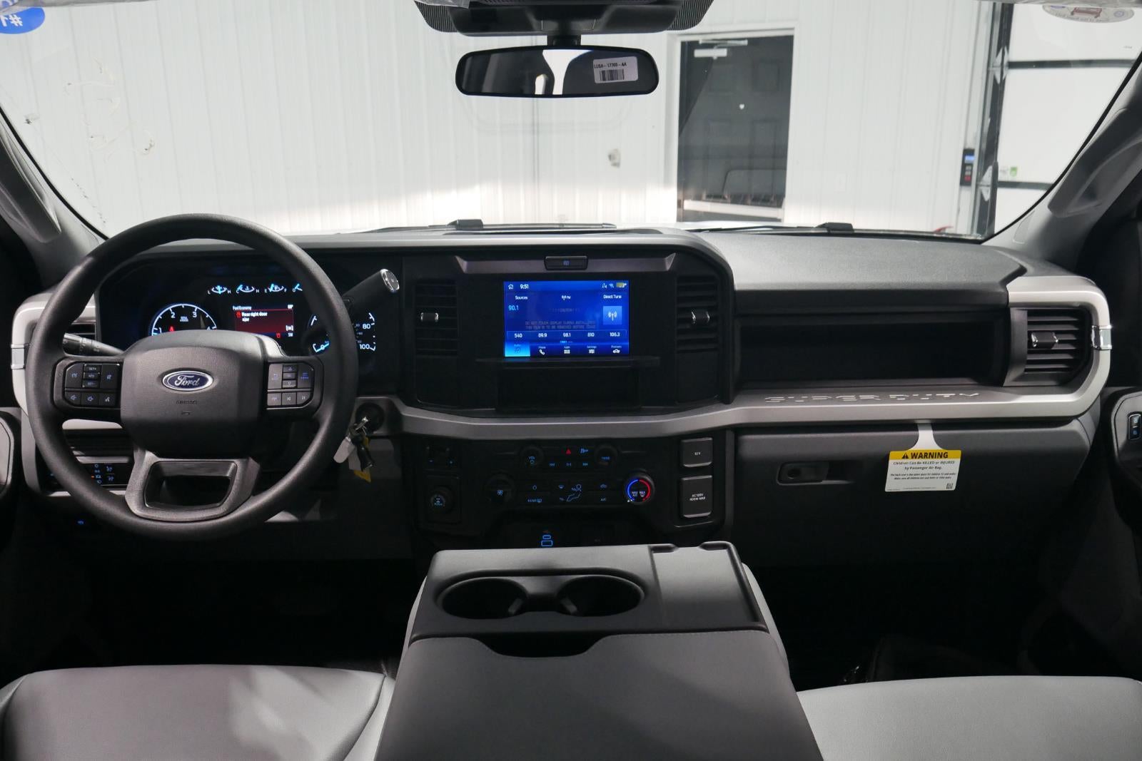 2025 Ford Super Duty XL