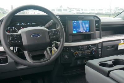 2025 Ford Super Duty 8' KNAPHEIDE SERVICE BODY, SPRAY IN LINER, CLASS V HITCH