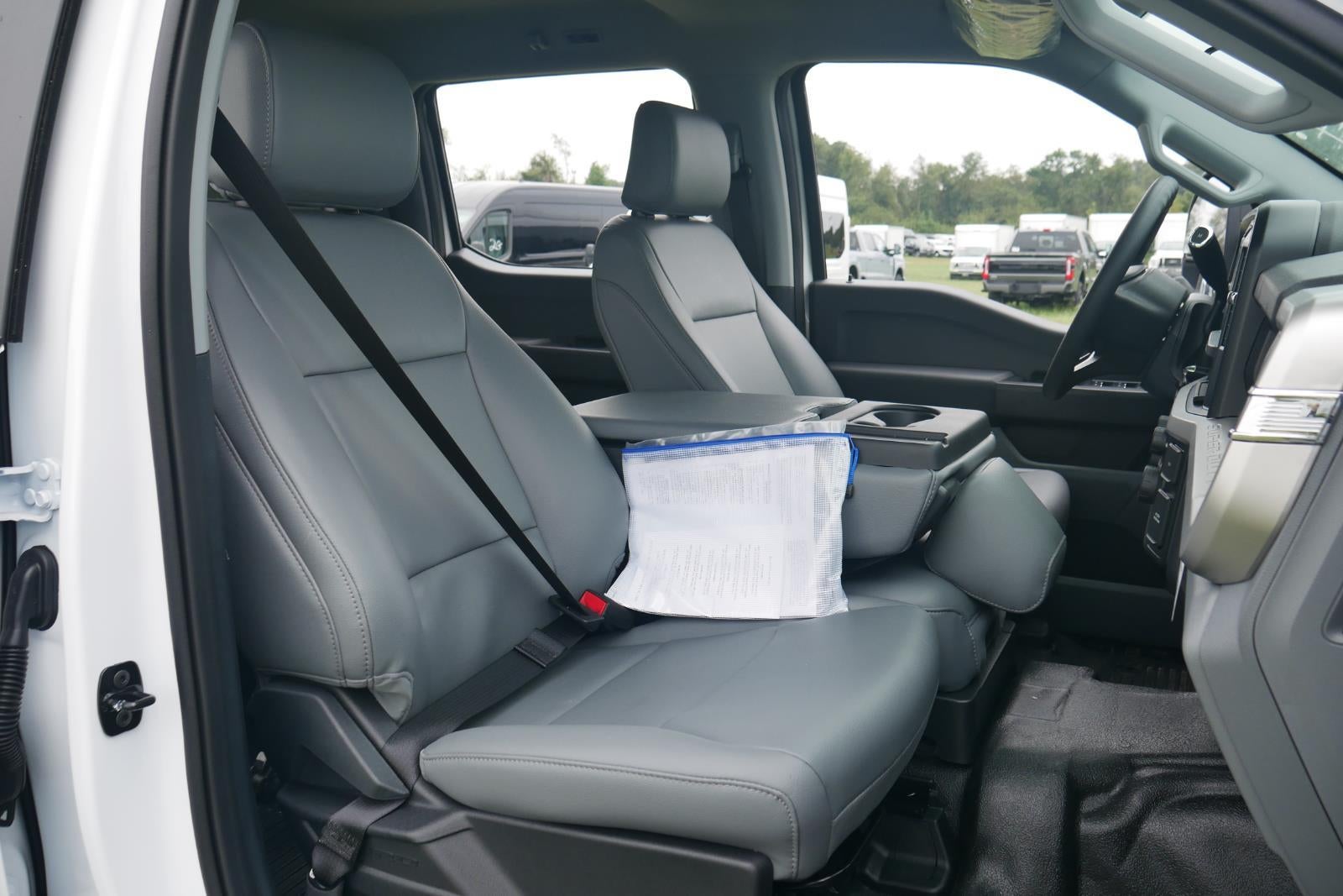 2025 Ford Super Duty XL