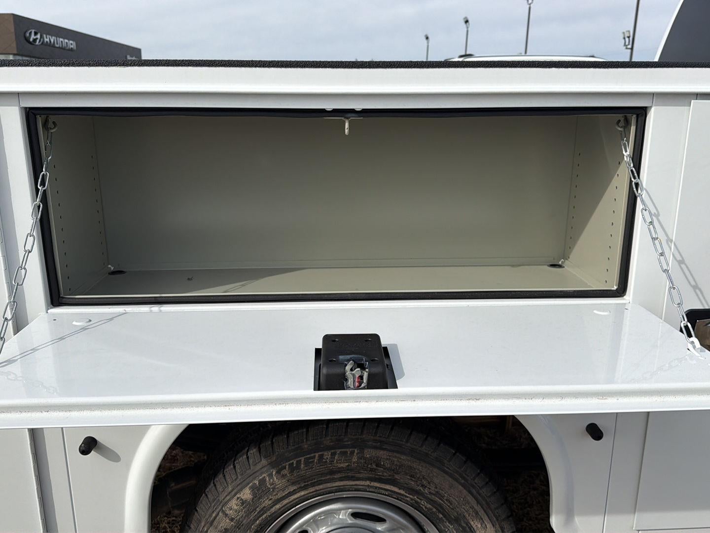 2025 Ford Super Duty XL