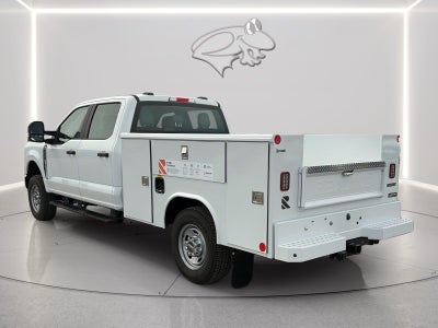 2026 Ford Super Duty F-250 SRW 8' READING CLASSIC II SERVICE BODY, C260 PACKAGE, CLASS V HITCH