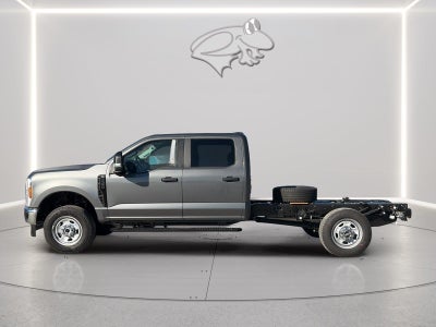 2027 Ford F-350 F-350® XL