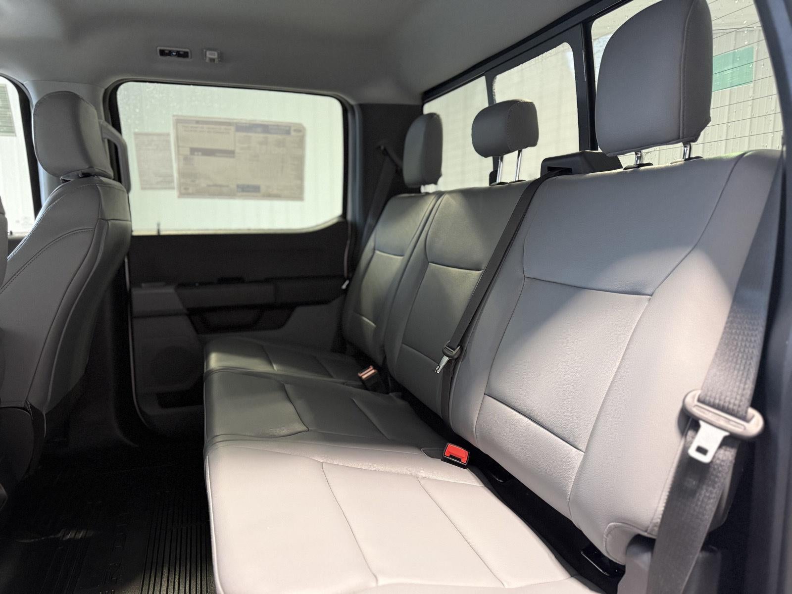 2026 Ford Super Duty F-350 SRW XL CHASSIS ONLY