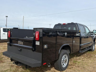 2025 Ford Chassis Cab XL