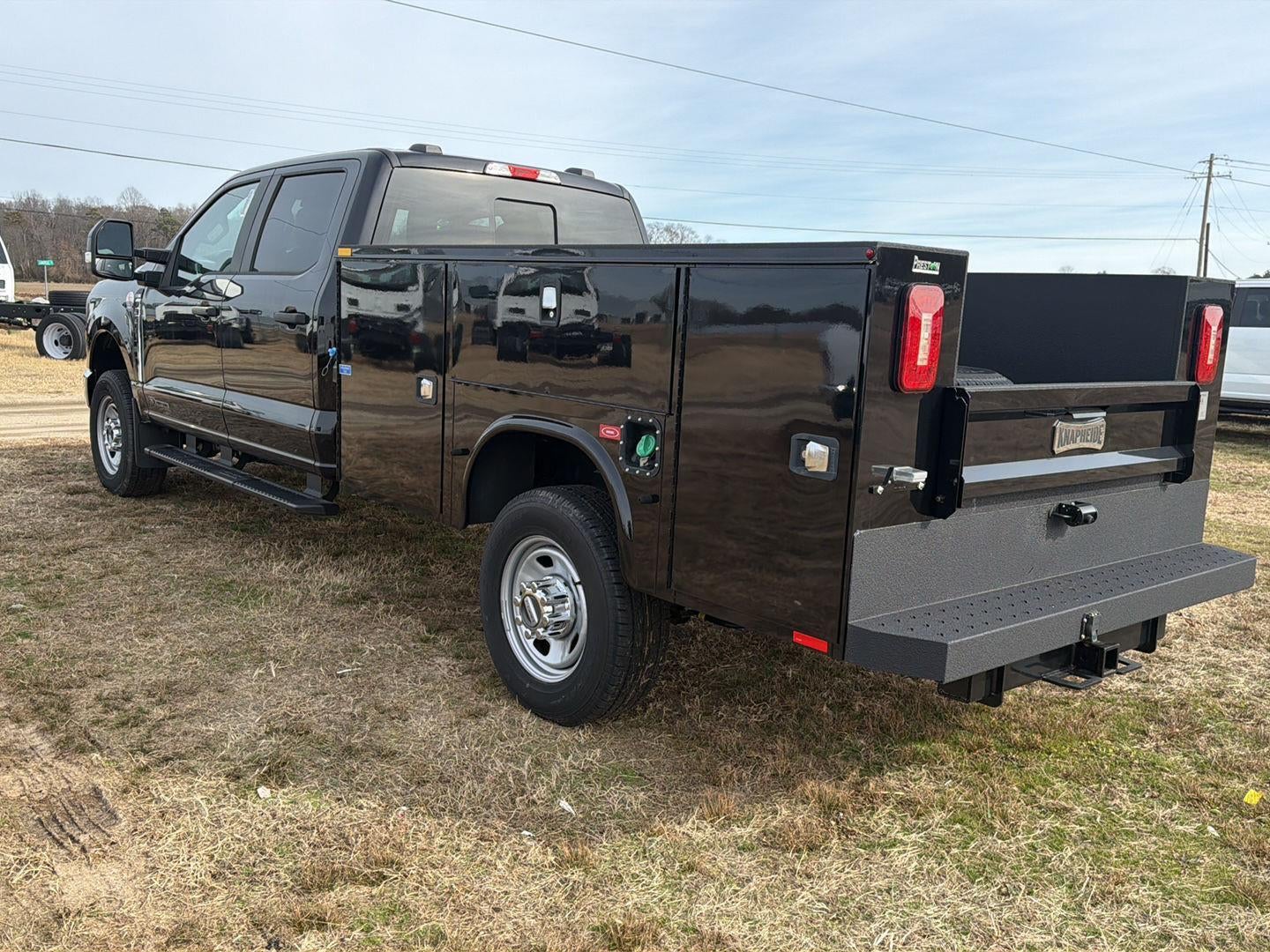 2025 Ford Chassis Cab XL