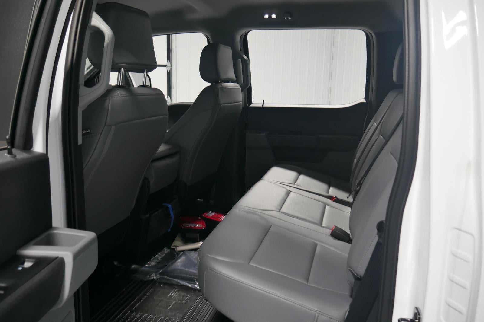 2025 Ford Chassis Cab XL