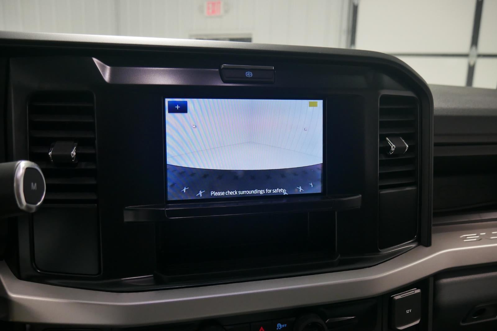 2025 Ford Chassis Cab XL