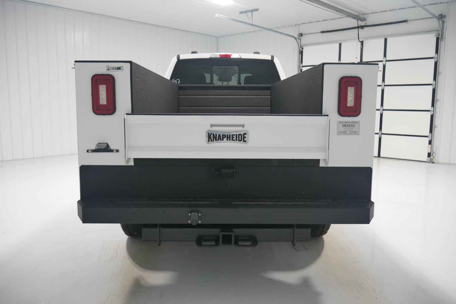 2025 Ford Chassis Cab XL