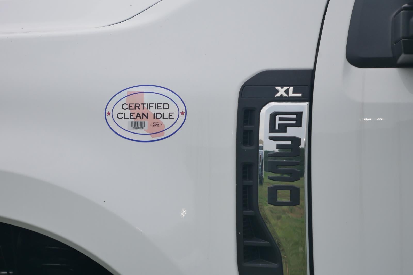 2025 Ford Super Duty F-350 XL