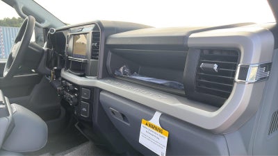2027 Ford Super Duty F-350 SRW XL