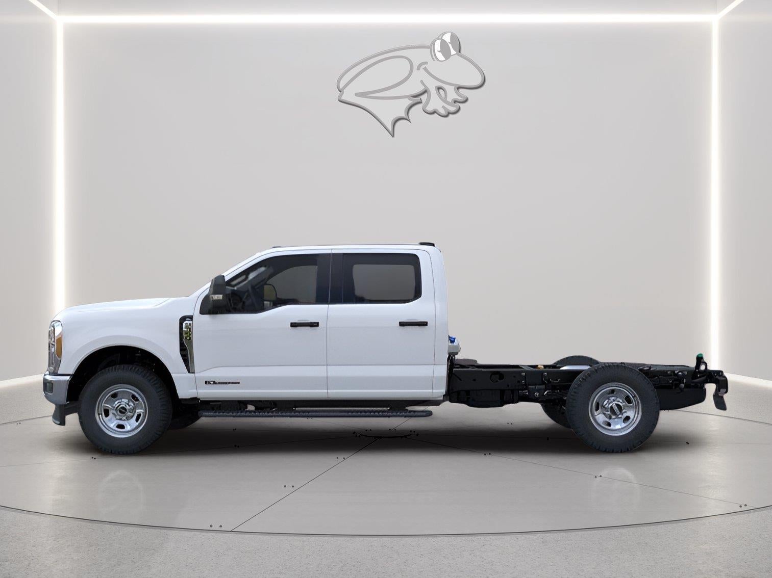 2026 Ford Super Duty F-350 Srw 9' KNAPHEIDE SERVICE BODY, REMOTE LOCKS, CLASS V HITCH, SPRAY IN LINER