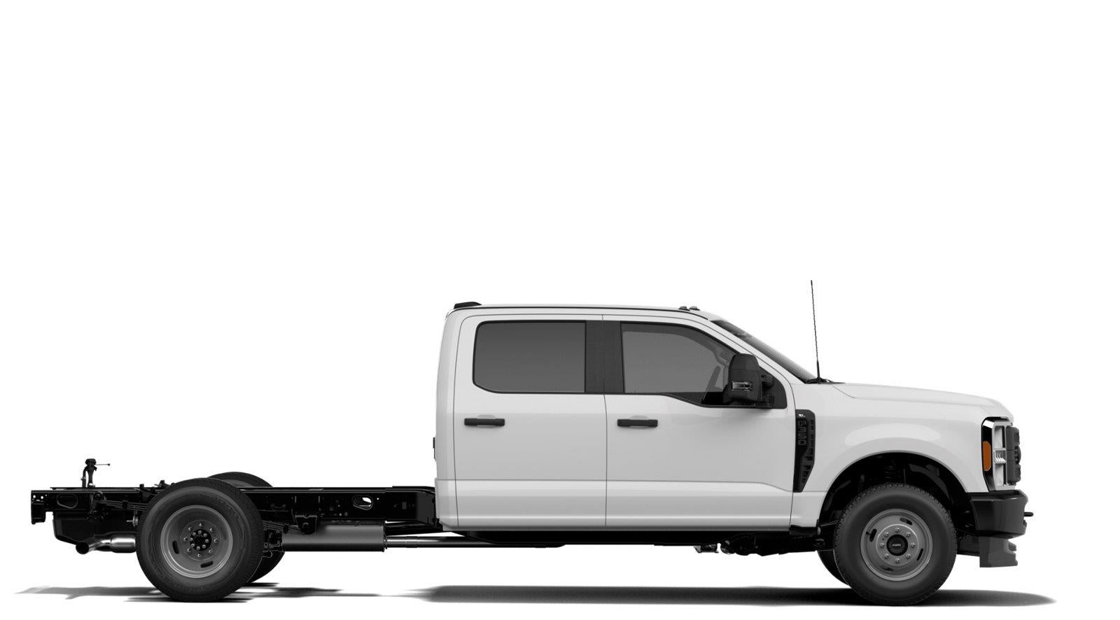 2027 Ford Super Duty F-350 DRW XL