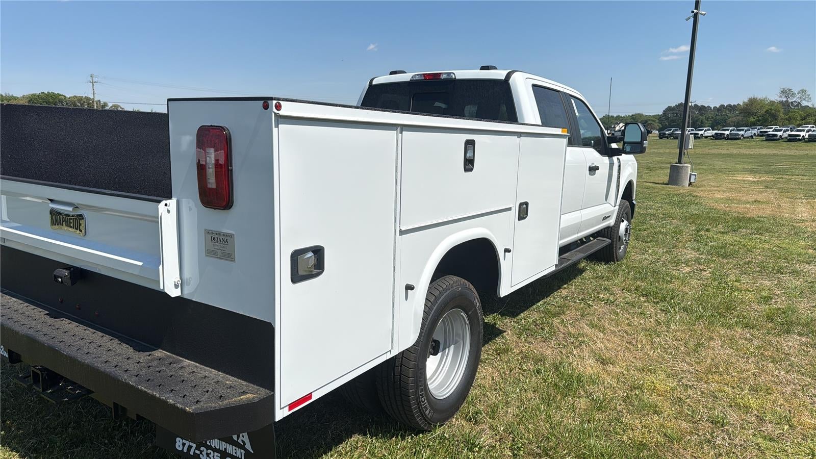 2026 Ford Super Duty F-350 DRW XL 9' KNAPHEIDE SERVICE BODY