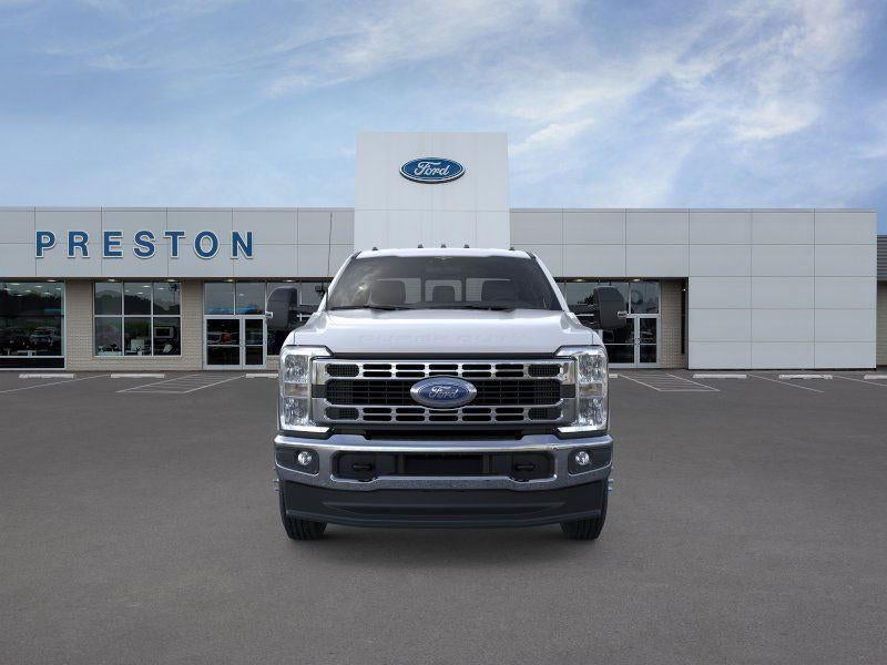 2026 Ford Chassis Cab XL