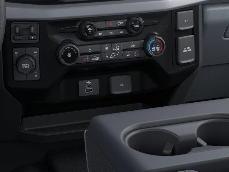 2026 Ford Super Duty F-350 DRW XLT