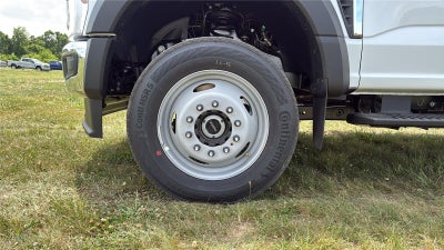 2026 Ford Super Duty F-450 DRW XL CHASSIS ONLY