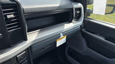 2026 Ford Super Duty F-450 DRW XL CHASSIS ONLY