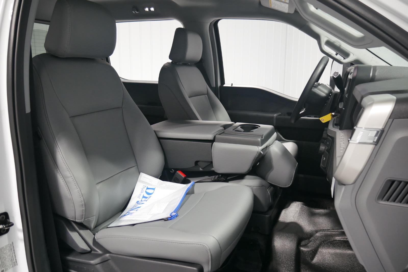 2026 Ford Chassis Cab XL