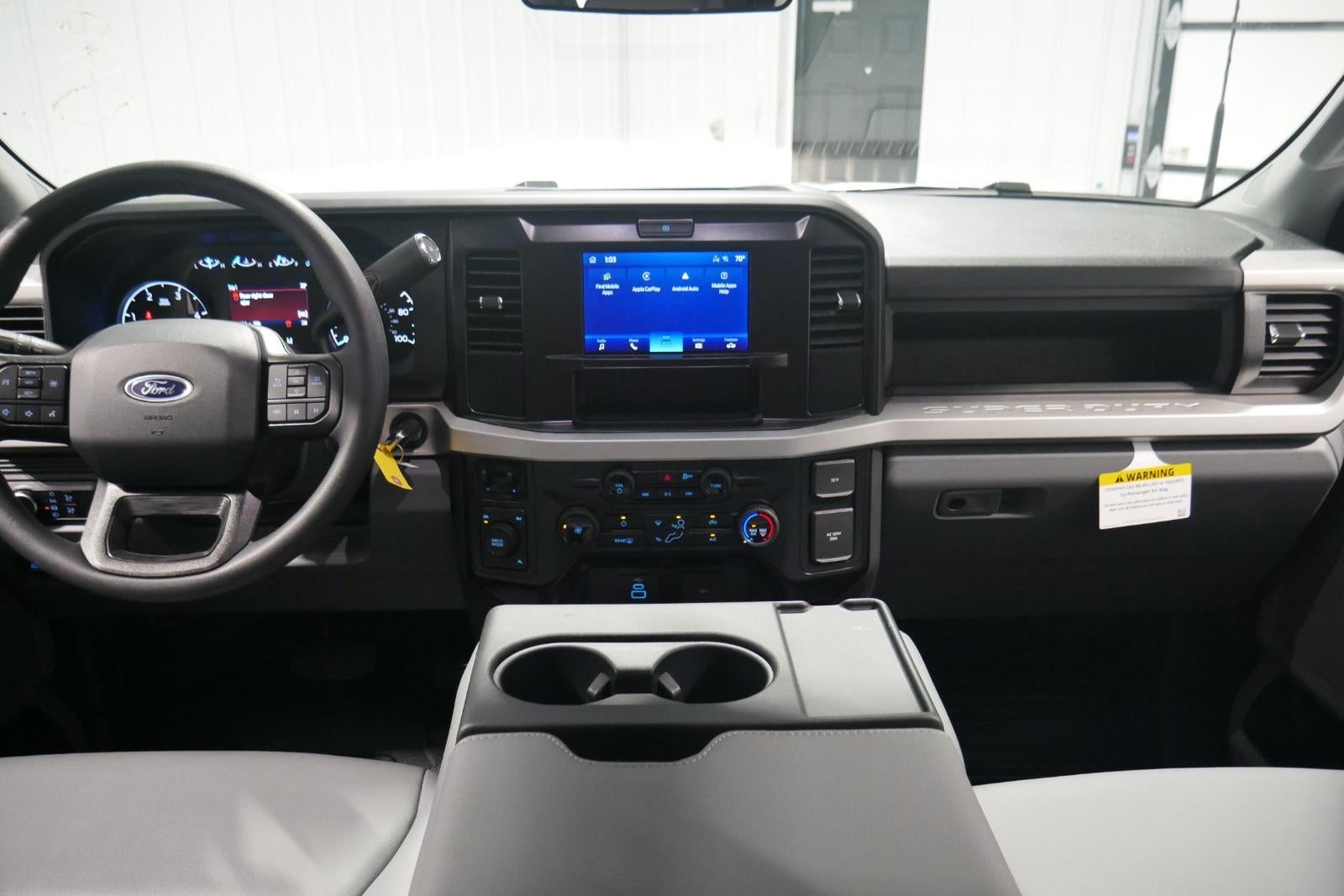 2026 Ford Chassis Cab XL