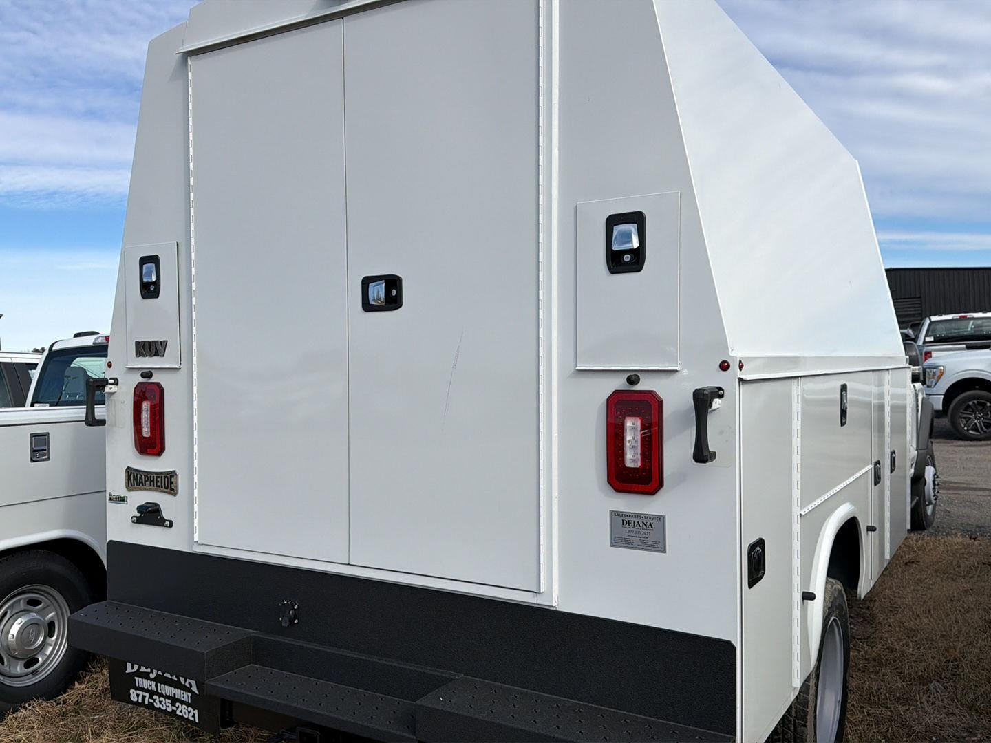 2026 Ford Chassis Cab XL