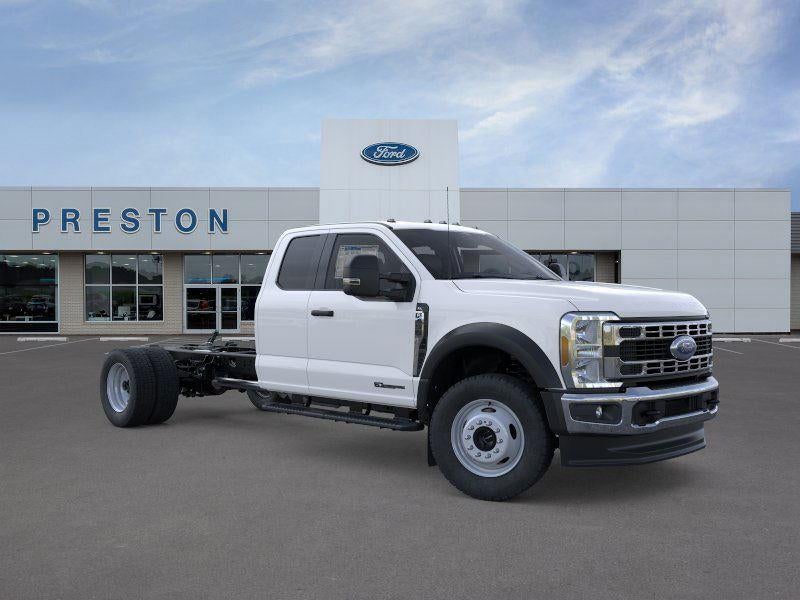 2025 Ford Chassis Cab XL