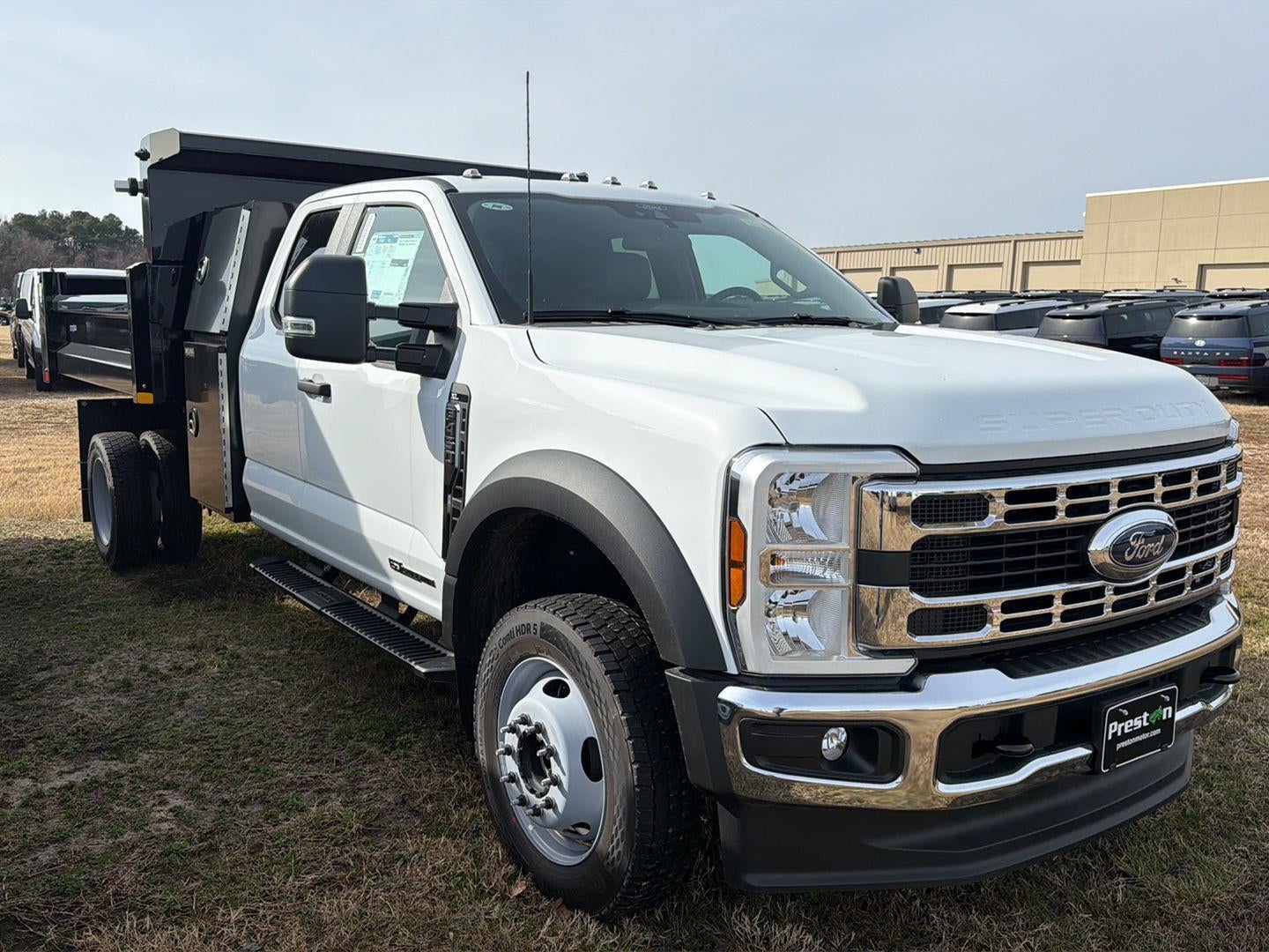 2025 Ford Chassis Cab XL