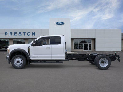 2025 Ford Chassis Cab XL