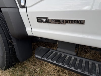 2025 Ford Chassis Cab XL