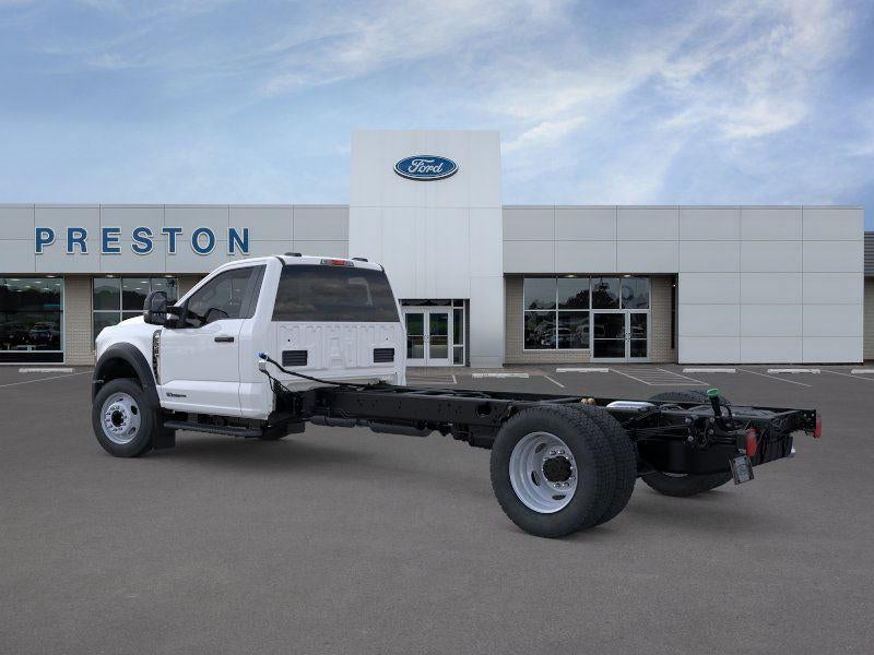2025 Ford Chassis Cab XL