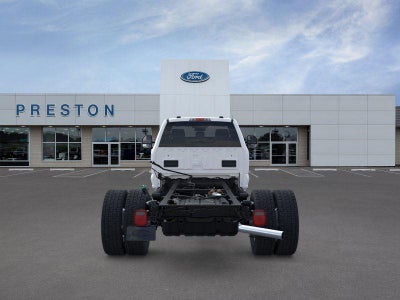 2025 Ford Chassis Cab XL