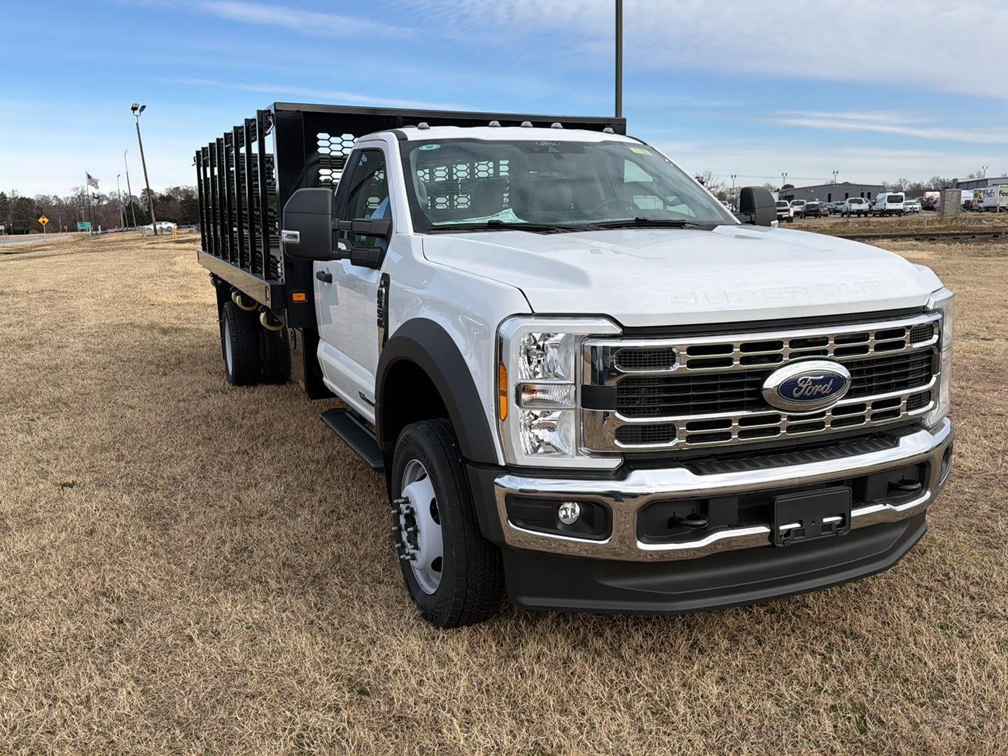 2025 Ford Chassis Cab XL