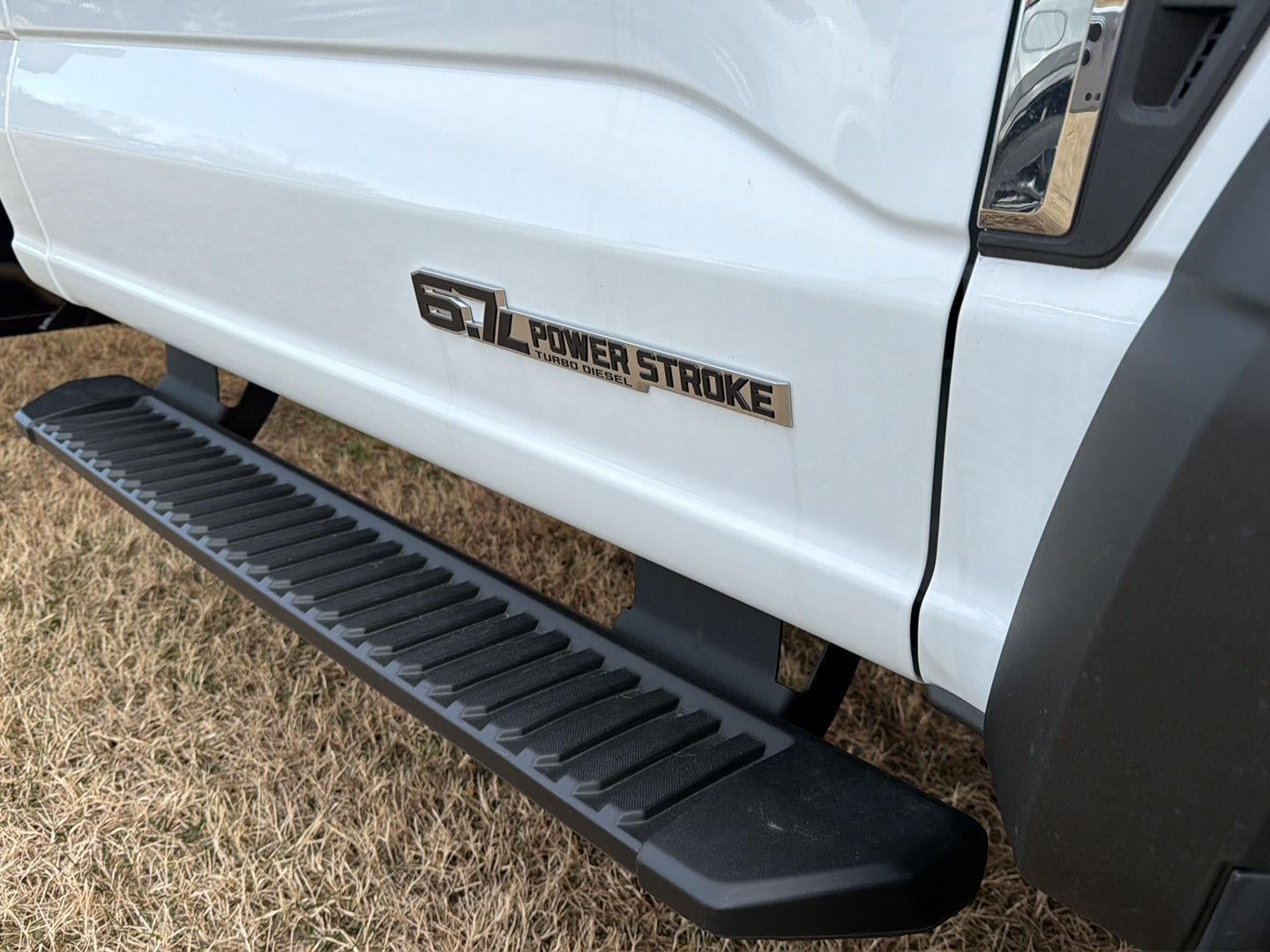 2025 Ford Chassis Cab XL