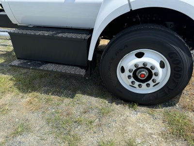 2025 Ford F-650-750 F-650 SD Gas Straight Frame