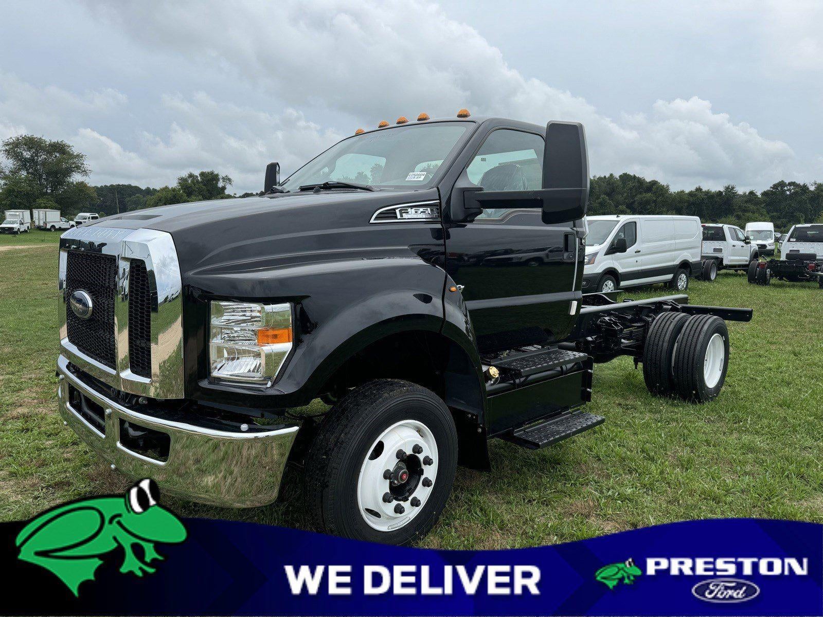 2025 Ford F-650-750 F-650 SD Gas Straight Frame