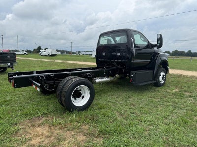 2025 Ford F-650-750 F-650 SD Gas Straight Frame