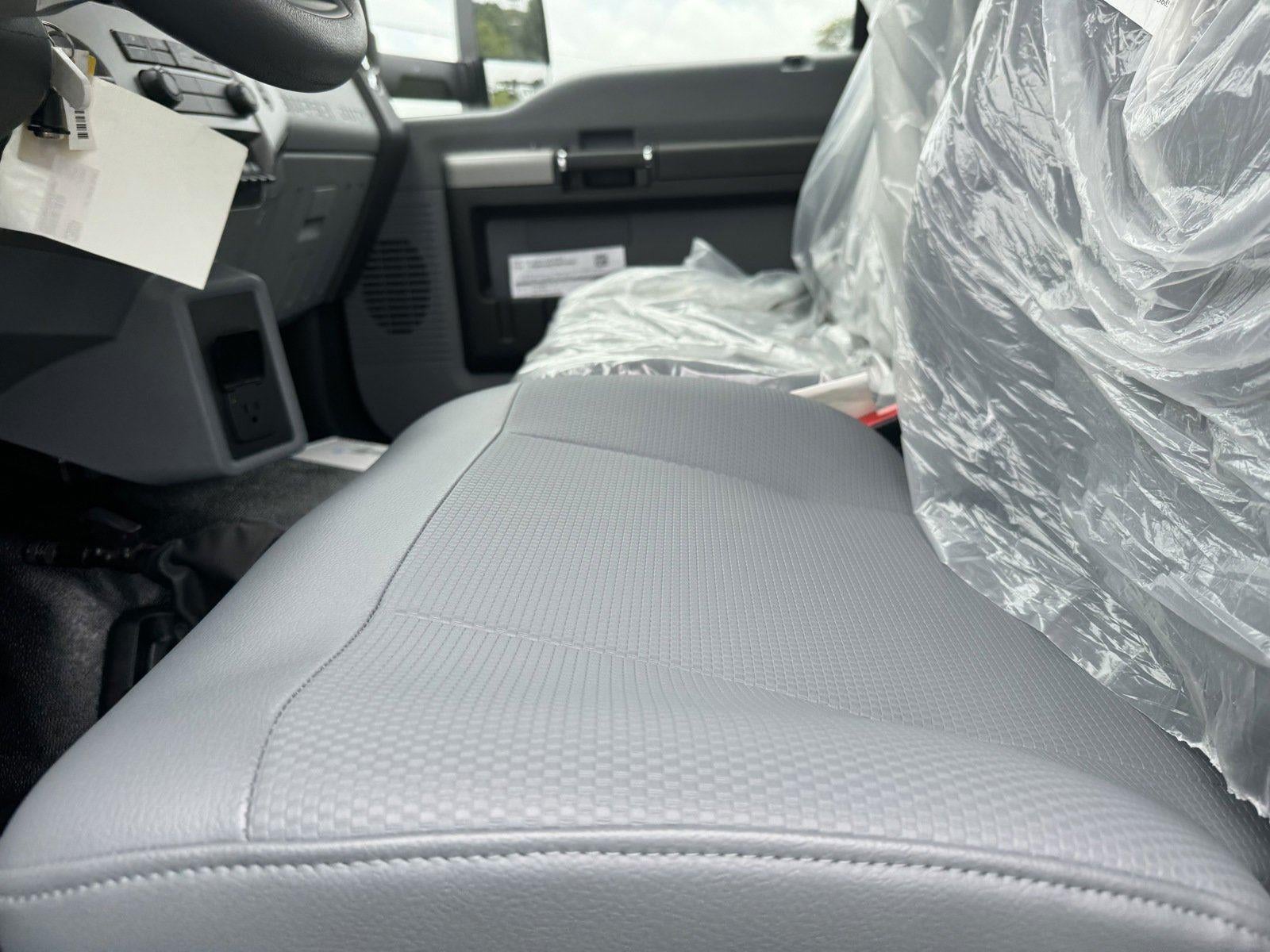 2025 Ford F-650-750 F-650 SD Gas Straight Frame