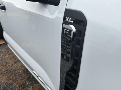 2026 Ford Chassis Cab XL