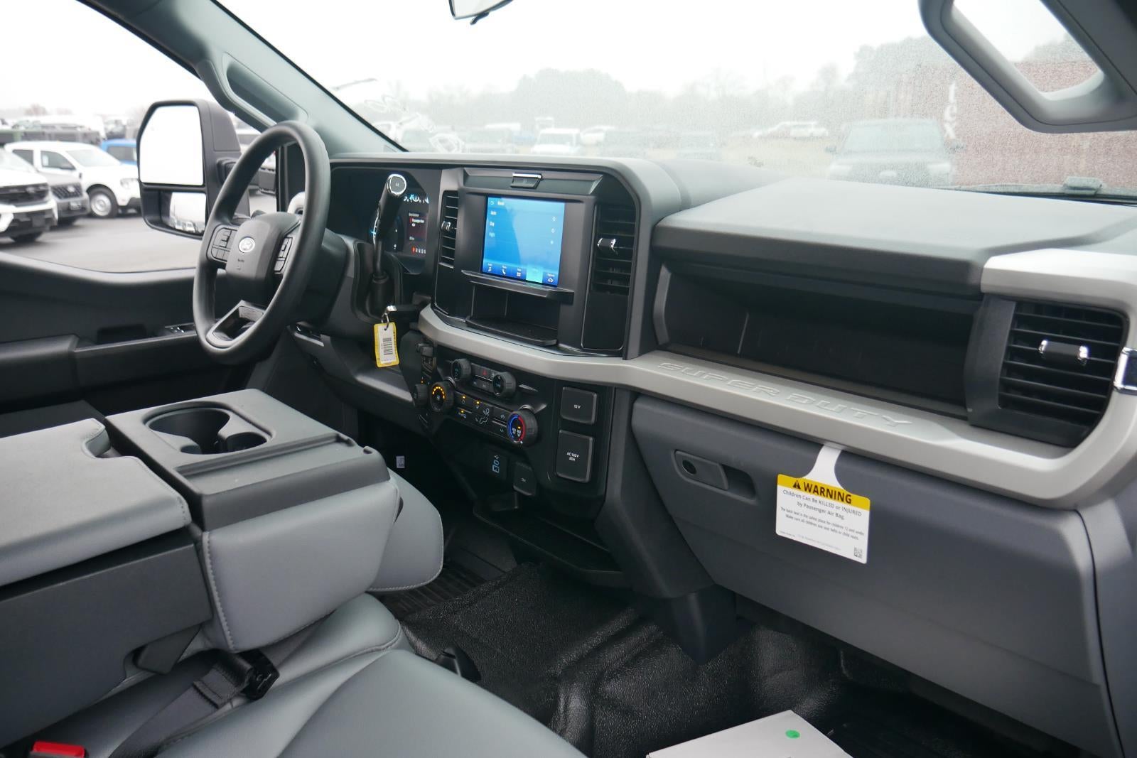 2026 Ford Super Duty F-550 DRW 12' RUGBY HEAVY DUTY LANDSCAPER, MAUNAL TARP, 48'" BARN DOORS, COMBO HITCH