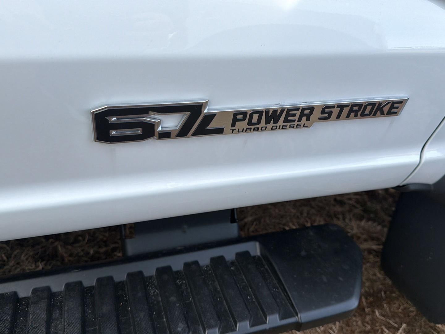 2026 Ford Chassis Cab XL