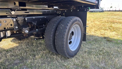 2026 Ford Super Duty F-550 DRW XL