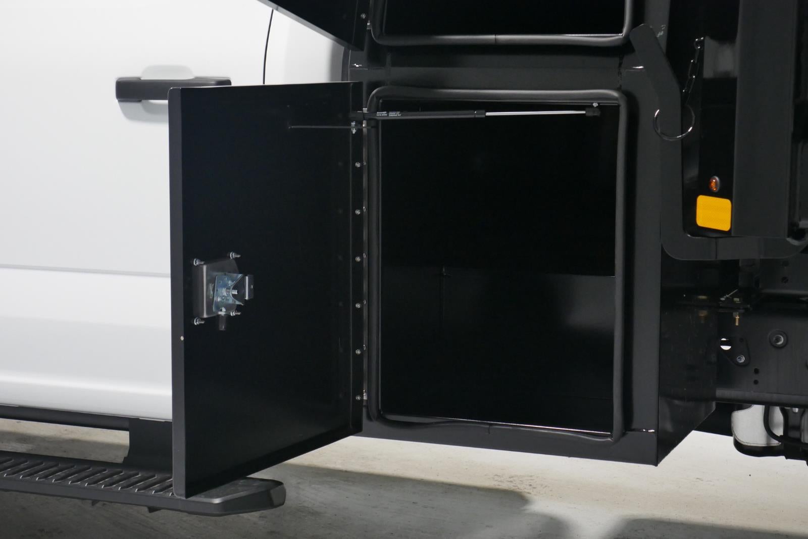 2026 Ford Chassis Cab XL