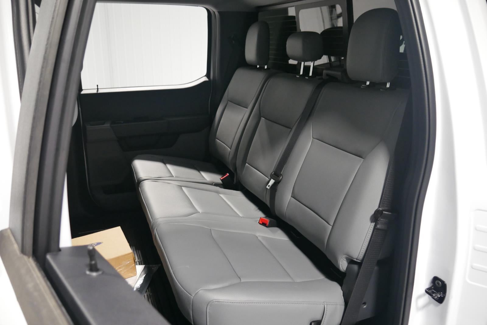 2026 Ford Chassis Cab XL