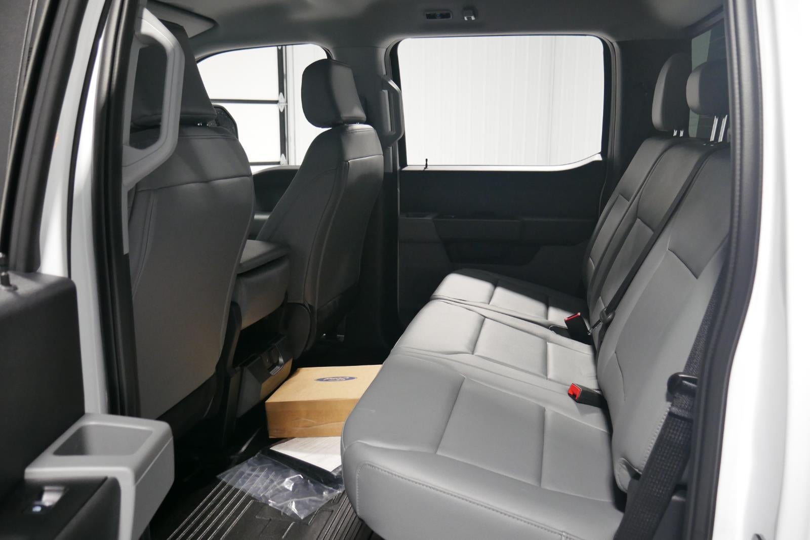 2026 Ford Chassis Cab XL