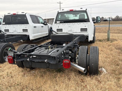 2025 Ford Super Duty F-550 DRW XL
