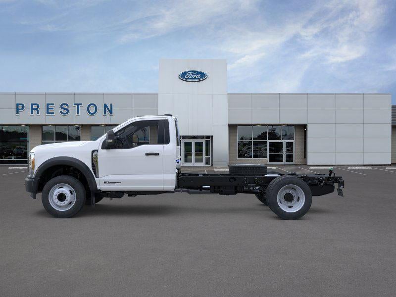 2025 Ford Super Duty F-550 DRW XL CHASSIS ONLY