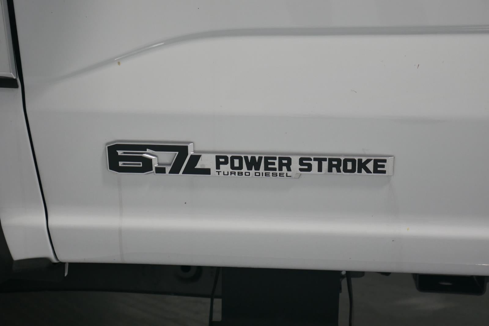 2024 Ford Chassis Cab XLT CHASSIS ONLY