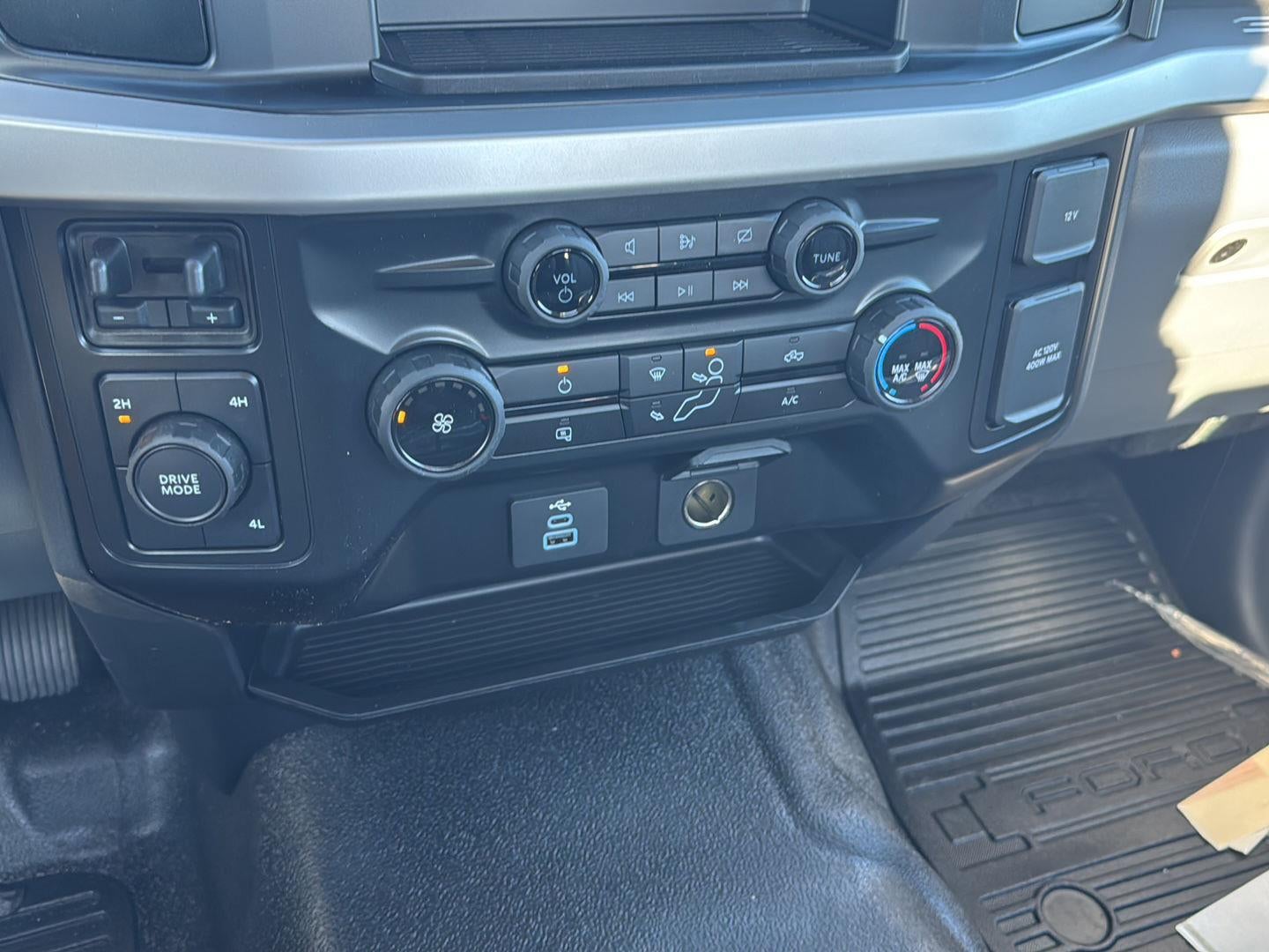 2024 Ford Chassis Cab CHASSIS ONLY